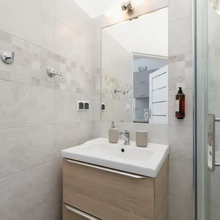 Studio apartment with balcony - Starowiślna 41 Apartament