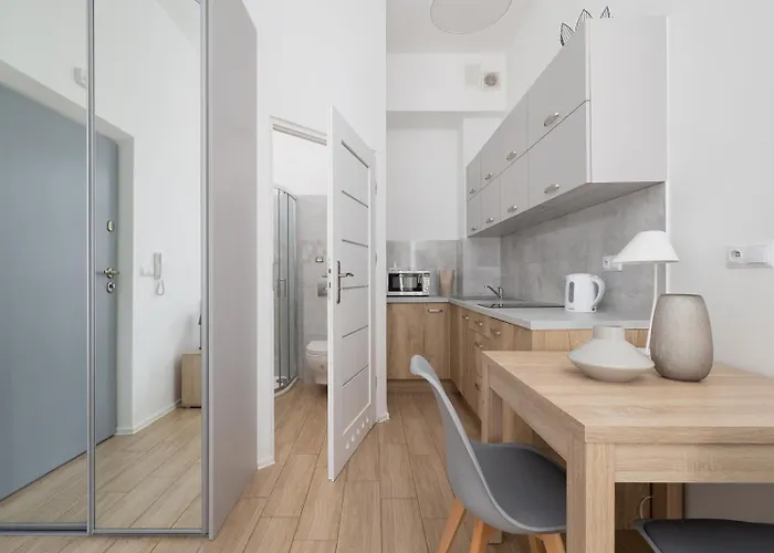 With Balcony - Starowislna 41 شقة *